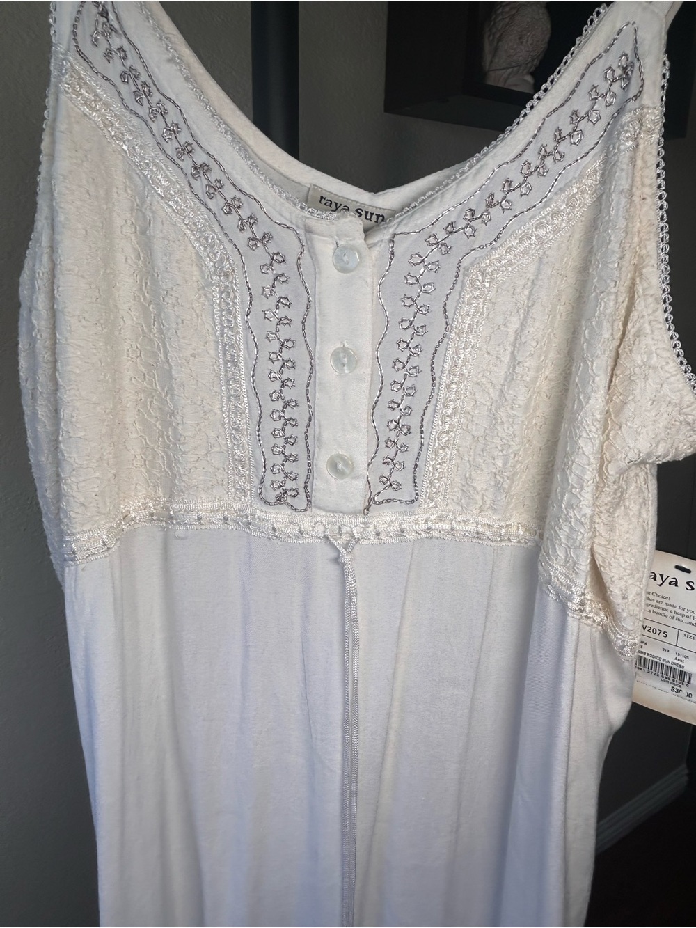 Raya Sun embroidered sleeveless dress, lightweight cotton-rayon blend, size L - Picture 6 of 11
